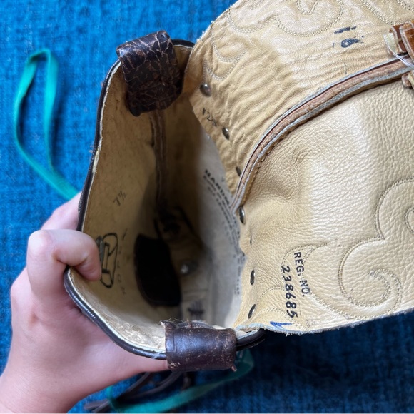 Roper Handmade in Mexico Upcycled Cowgirl Boot Crossbody Purse - Picture 7 of 10